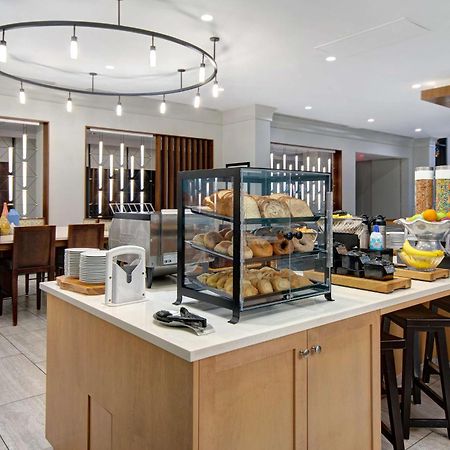 Hilton Garden Inn Terre Haute Extérieur photo