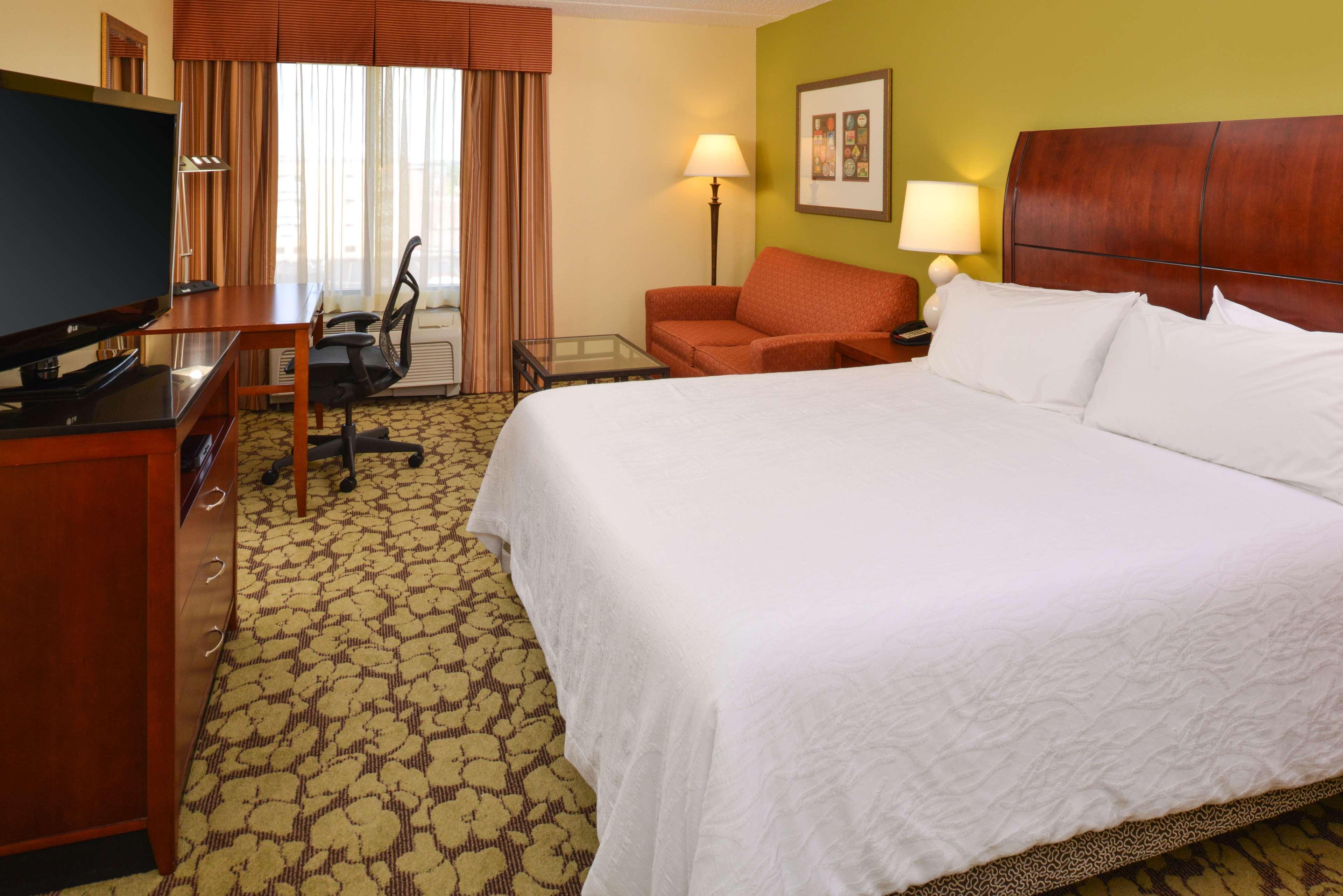 Hilton Garden Inn Terre Haute Extérieur photo